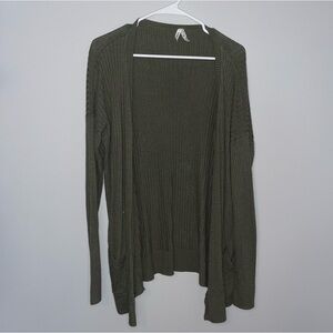 Mudd Olive Ribbed Knit Top Large